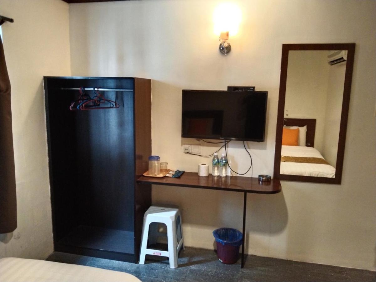 קולאי One World Hotel מראה חיצוני תמונה