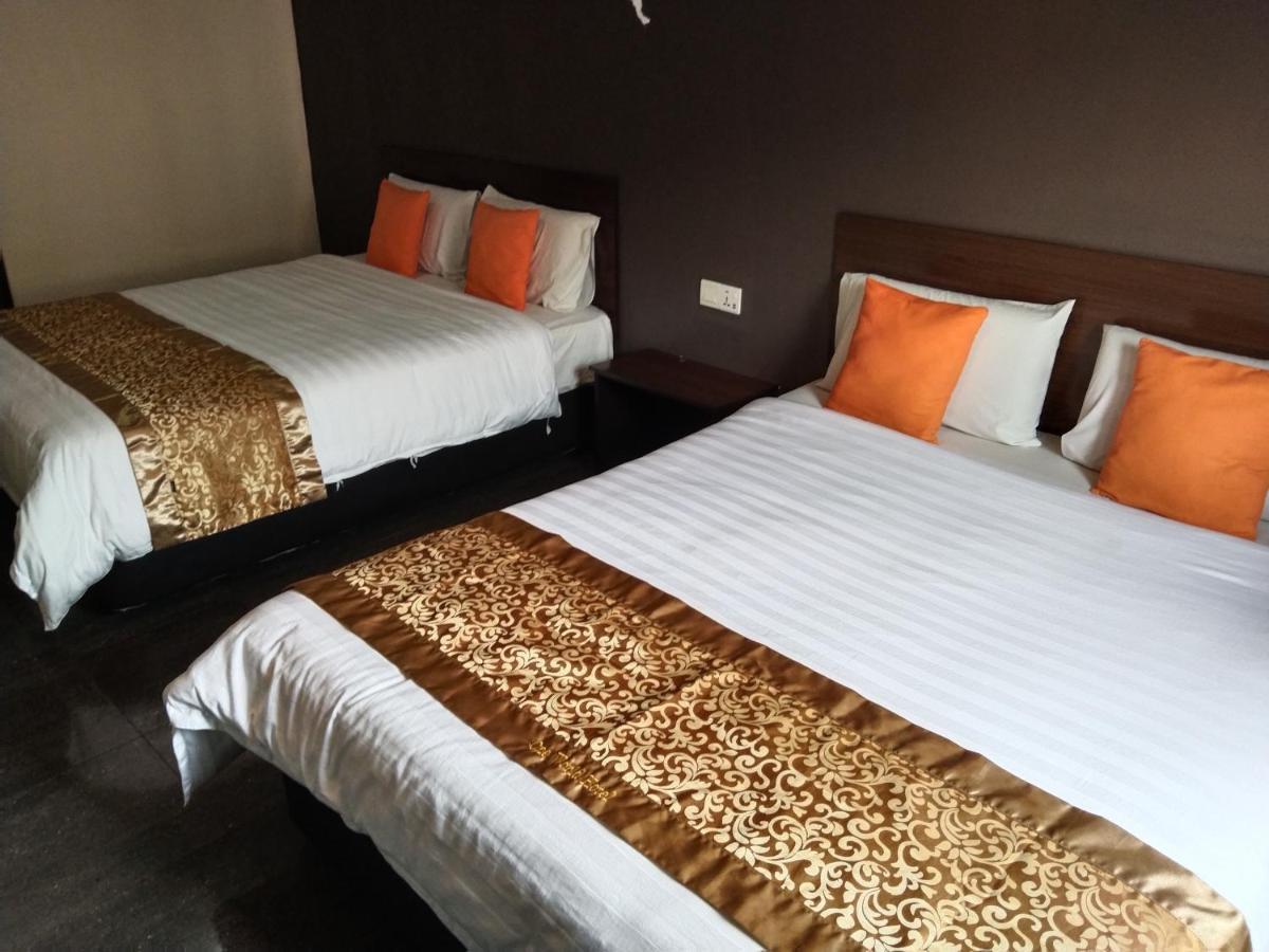 קולאי One World Hotel מראה חיצוני תמונה